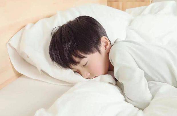 身高体重标准表2021男童 b0bb0772f13543adab00e4c4bf63a155.jpeg