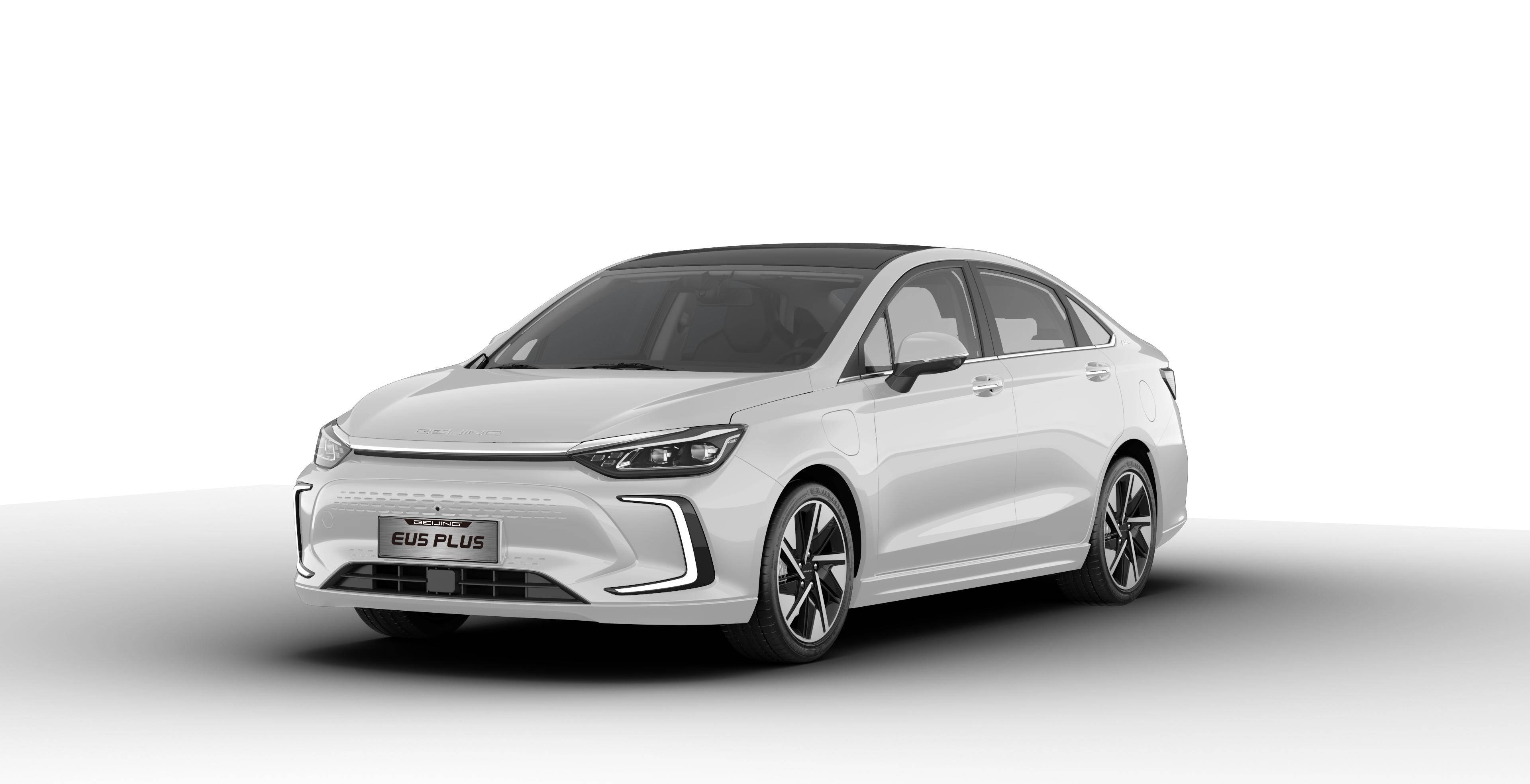 beijing汽车在本次车展上,正式推出了beijing- eu5 plus ,新车在外观