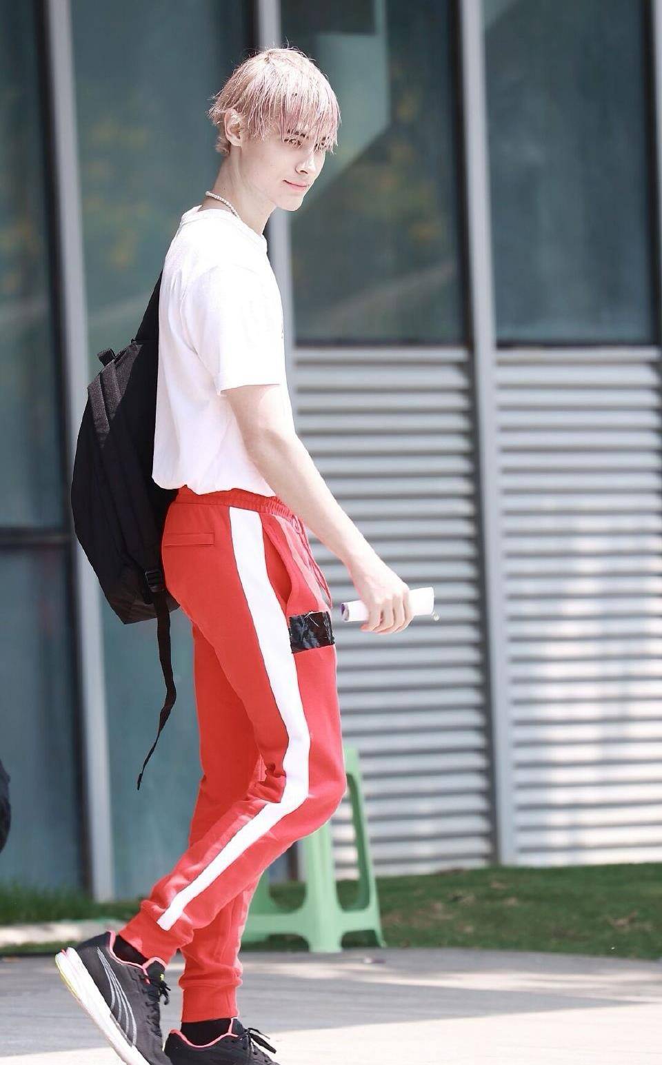 创造营:孤独王者利路修,不想出道被迫唱跳,被粉丝迫害的打工人