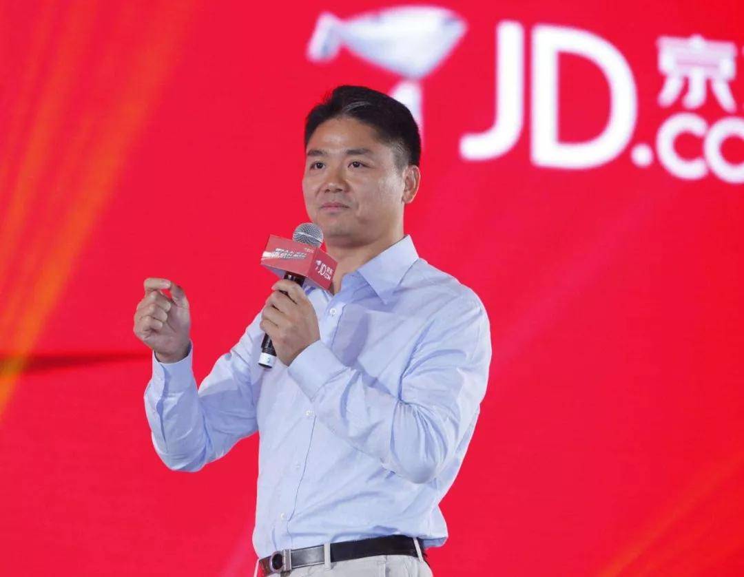 那年高考马云数学仅考1分应聘肯德基服务员24人中只有他被淘汰