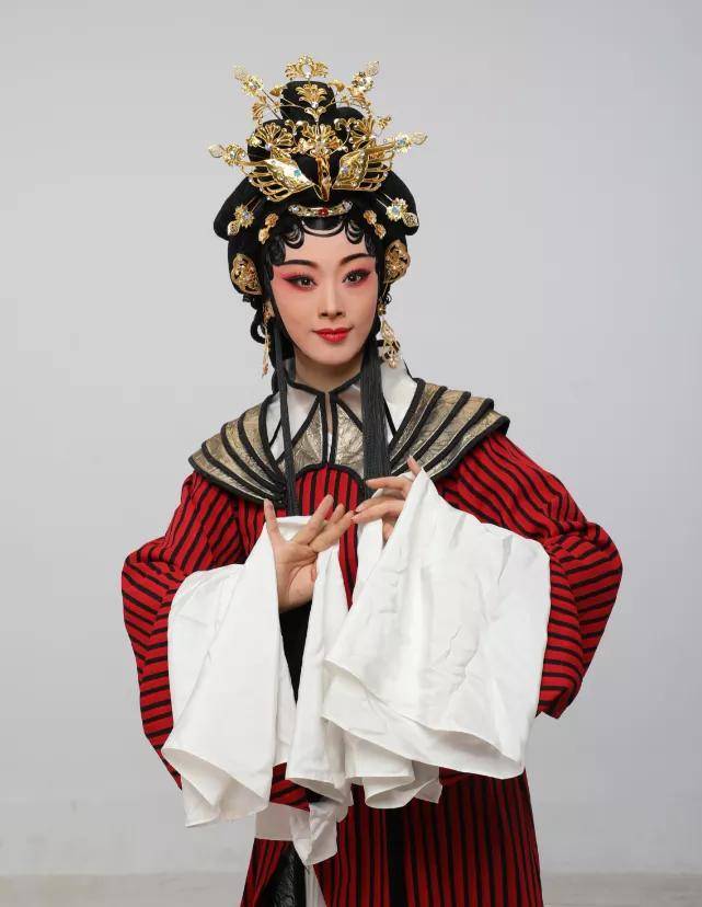 中国戏曲学院导演系2017级戏曲导演班毕业大戏 豫剧《俄狄王》