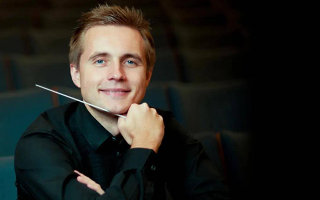 新任音乐总监瓦西里·佩特连科(vasily petrenko)