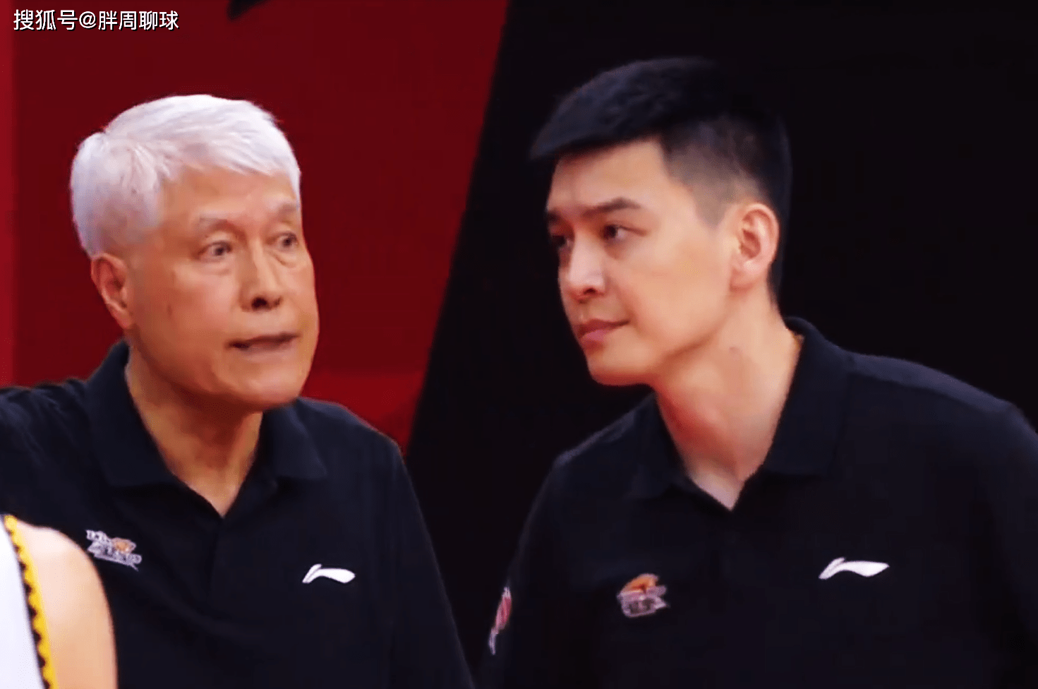 原创蒋兴权力挽狂澜!加时赛指挥战术 怒斥杨鸣,辽篮赢球多亏他