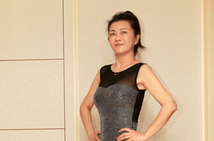 老戏骨葛蕾近况曝光,62岁未婚无儿女沉迷购物,家中衣物堆积如山