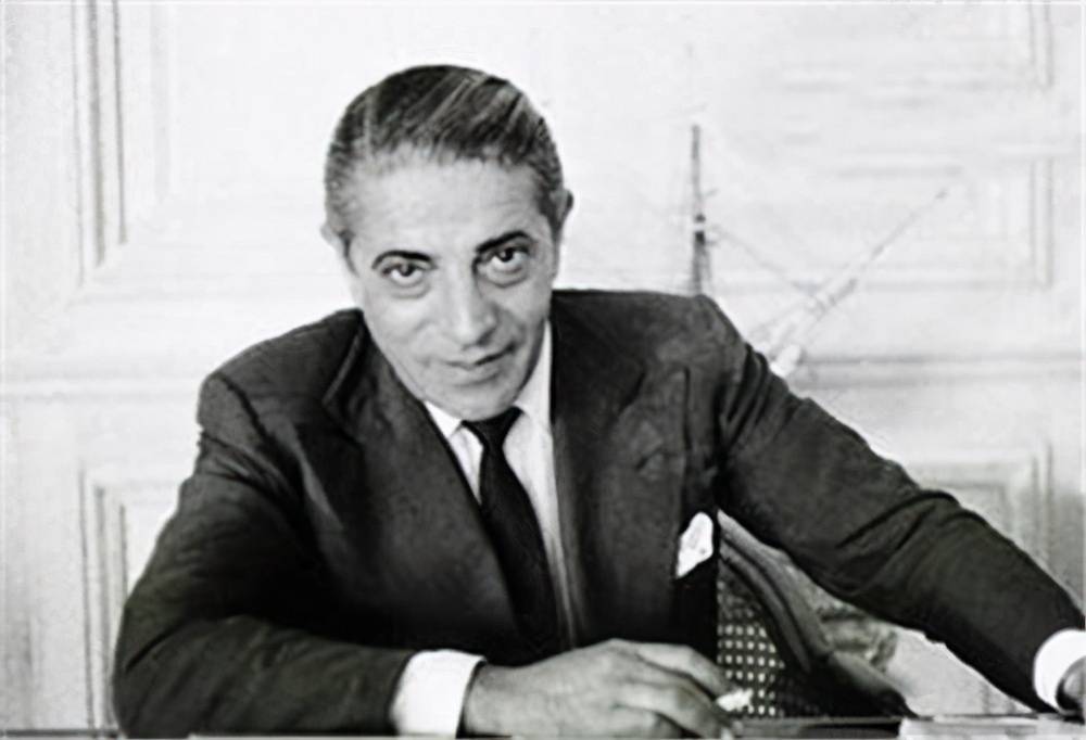 他是巴西首富之子计划用一生挥霍完140亿遗产结果算错时间