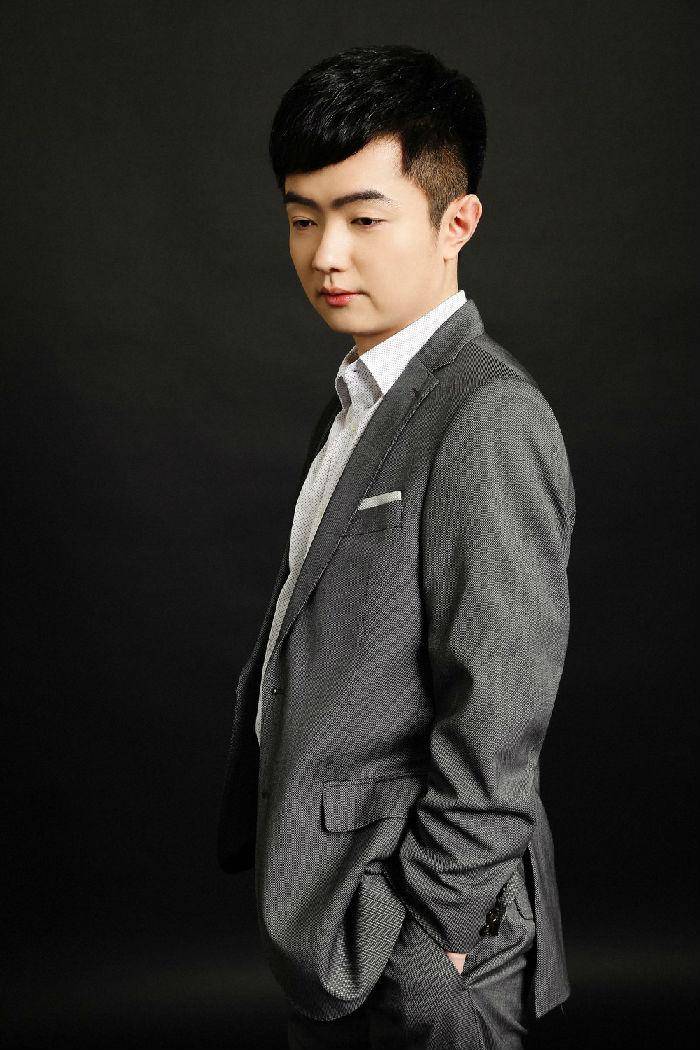 钢琴哲学家沈文裕的演奏会来了偶裕音乐会期待与你相遇