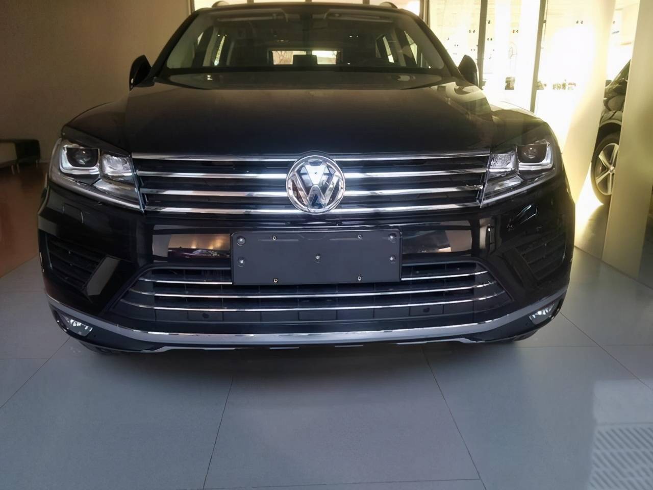 大众途锐跌破50万不愧是最低调的豪车