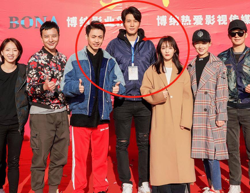 原创都说彭冠英身高189,当他跟刘凯蔡文静站一块,有无说谎很显然