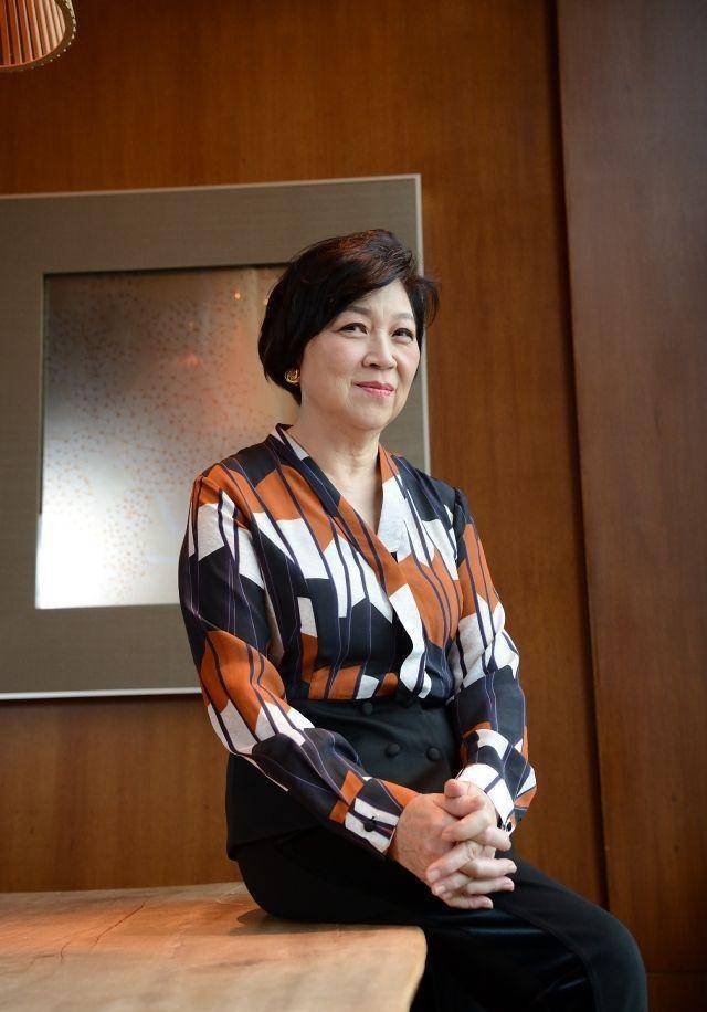 64岁老戏骨年轻喜欢夜蒲性格差 丧夫后独养4位子女_吴浣仪