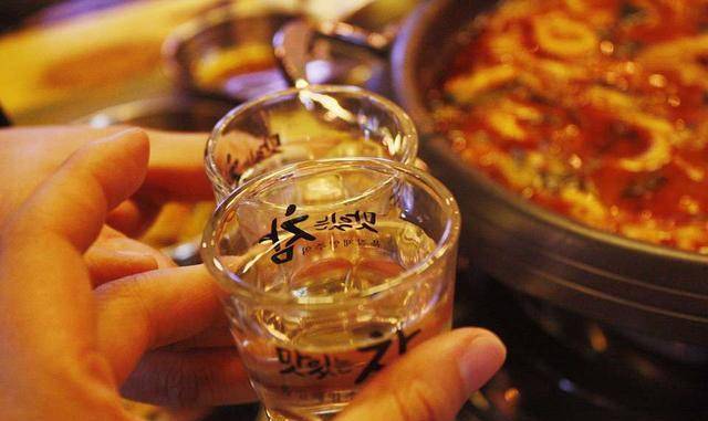 酒精危害胰腺 d1bd93c99cf74e34a33b546a4d542d1d.jpeg