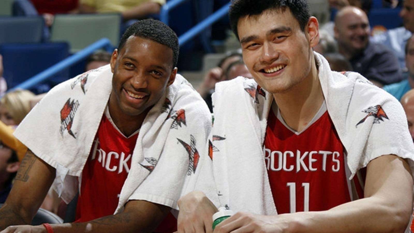 姚麦组合决裂?麦迪炮轰姚明能力弱,拖累自己争夺NBA总冠军!_休斯顿火箭队