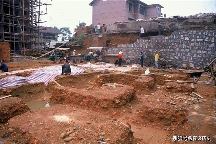 原创湖南沅陵发现西汉大墓出土竹简千余枚记载了2000年前湘菜食谱