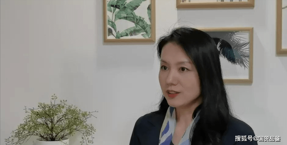 原创两位北大最美女教师才高颜佳却至今单身因年轻貌美颇受争议