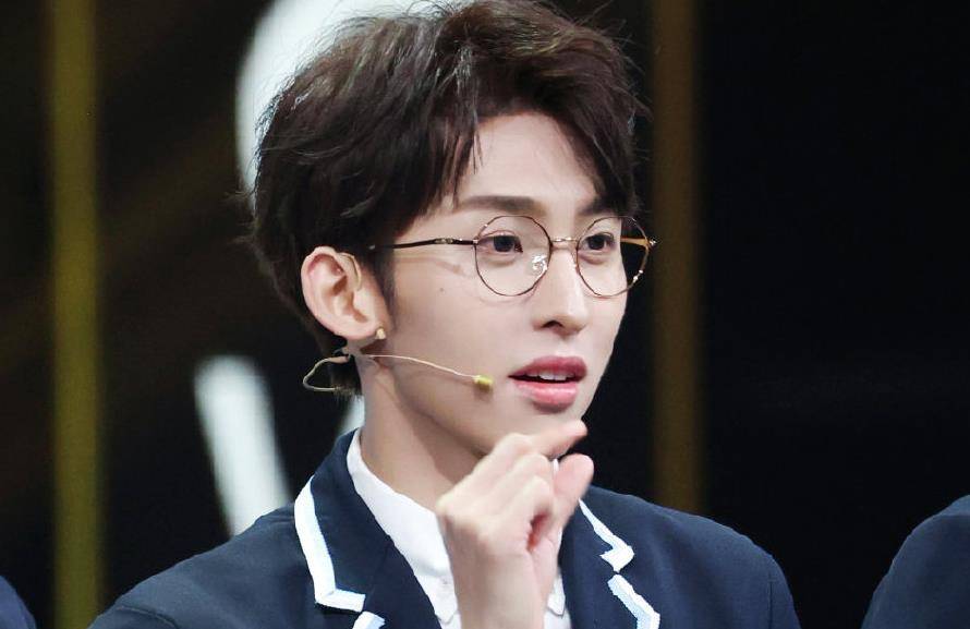 曝青3选手集体闭麦 梁森用歌单报平安 有谁注意最后一首歌名 青春