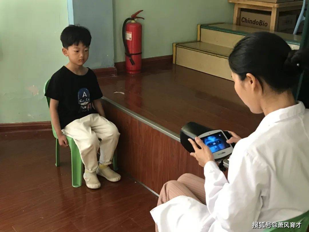 共赴健康之约漯河育才幼儿园健康体检活动