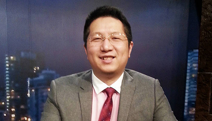 叶飞点名“市值管理”的维信诺：业绩极度依赖政
