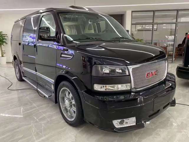美国纯进口两百万级gmc豪华商务之星,现在售价近乎腰斩_搜狐汽车_搜狐