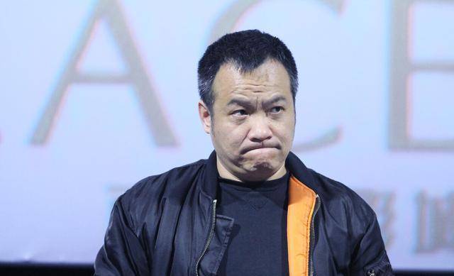 景甜的富贵情史,靠美色上位被大佬扶持多年,与冠军相恋惨遭抛弃_路征