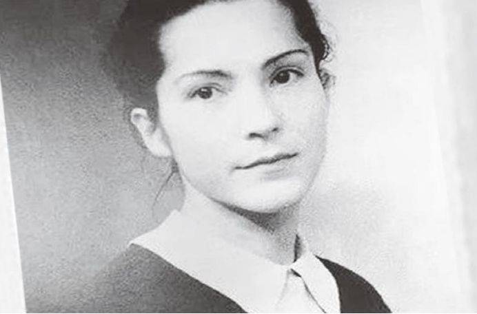 原创法国老太李丹妮单身50多年只为等中国恋人82岁两人终于结婚