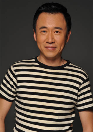 著名演员姜峰与孔琳琳演艺圈一对最美最孝顺的小夫妻