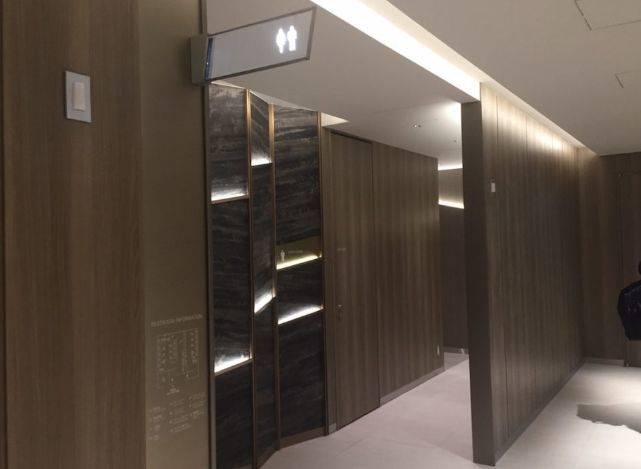 商场卫生间设计,日本购物中心洗手间个性化设计_厕所