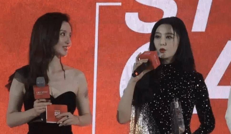 范冰冰近几年来所有的获奖视频 c092d1bdd5824e1582f77b327fd75c6f.jpeg