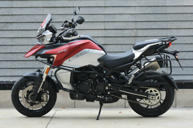 动力强劲配置一流骁750试驾感受来自大排量adv的乐趣