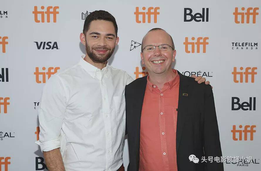 据悉,已经前往好莱坞发展的贝内特如今居住在