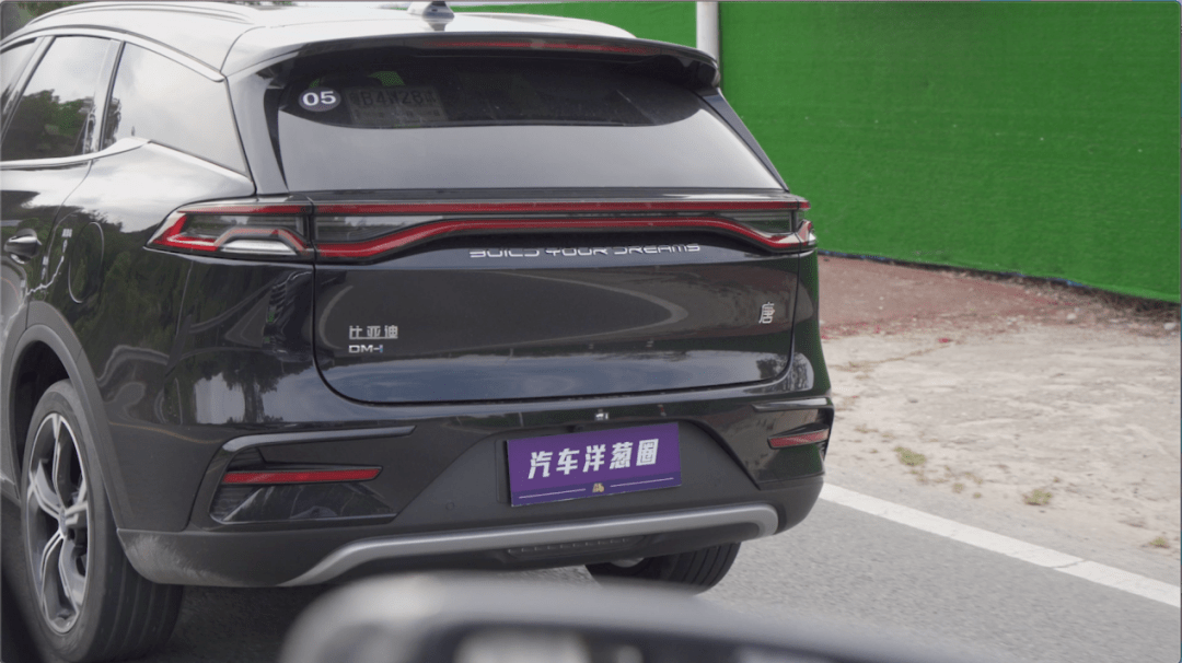 续航超1000公里，油耗才5升，比亚迪就离谱？_搜狐汽车_搜狐网