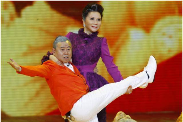 过河潘长江小品完整版 a7c75c7a98b94144a29e3cfded835c6c.jpeg