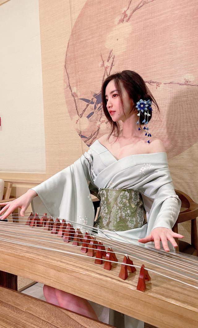 浙江大学美女学霸火了,颜值出众,才华过人,网友:"神仙姐姐"_郭珺