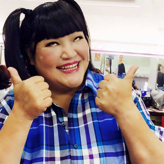 红花还需绿叶配,周星驰最凶女丑角病逝,真实人生令网友唏嘘不已_鲁芬