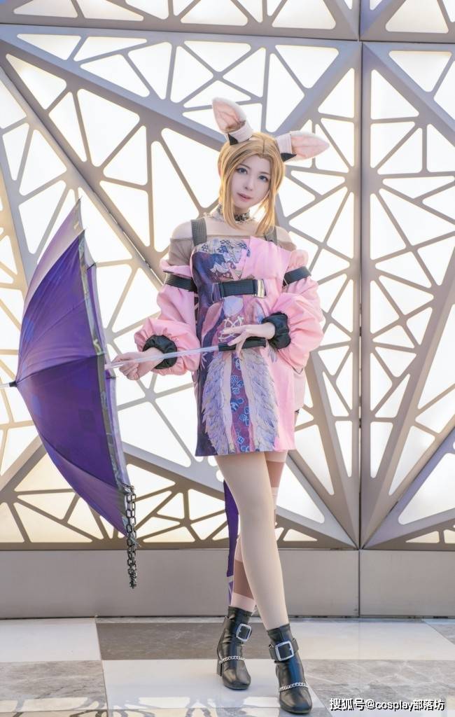 cos:王者荣耀公孙离无限星赏官cos场照@口只喵子