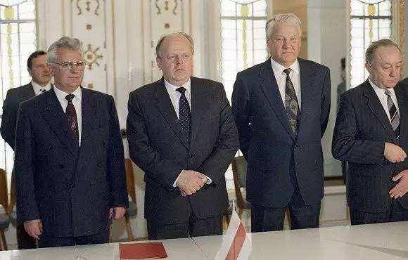 原创1996年苏联解体5年后戈尔巴乔夫为何与叶利钦竞选俄罗斯总统