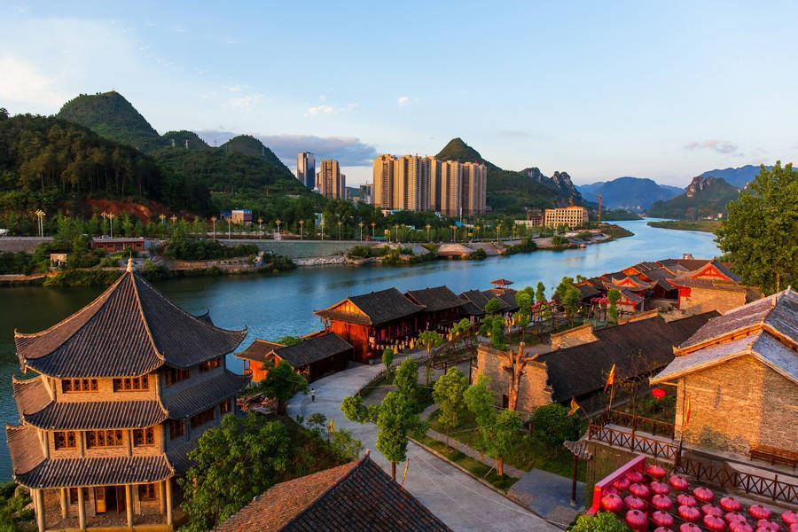 贵州有座仙境小城,风光旖旎,山奇水秀,宛如世外桃源!_铜仁