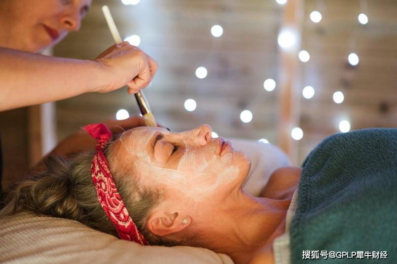 花5000元注射胶原后眼睛下面严重淤青 和美