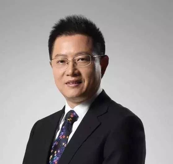 原创从大学老师到上市内衣巨头老板年收33亿坐拥近85亿身价