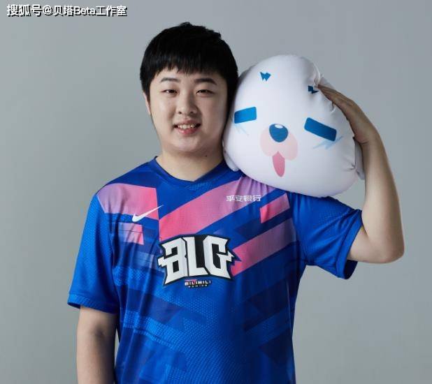 原创国豪暂别赛场调整状态blg官宣夏季赛大名单aiming有替补了
