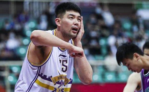 如果吉林真的放弃琼斯,并重新寻找一位合格小外,再加上孙桐林加入来