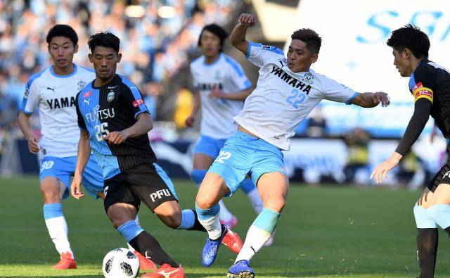 今日精选两场赛事 湘南海洋vs大阪钢巴 横滨fc Vs 川崎前锋 比赛