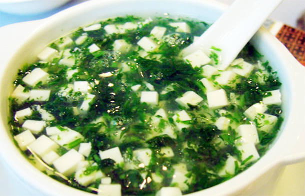什么菜烧豆腐汤好吃 cc2d13c4eaee4c23a07400d26d74757c.jpeg