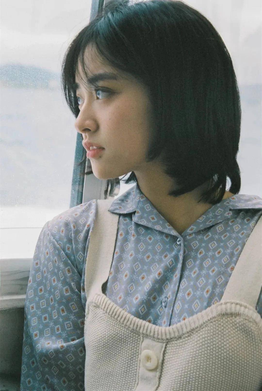 原创沈月一组写真照片流出能治愈的微笑太迷人粉丝最美初恋