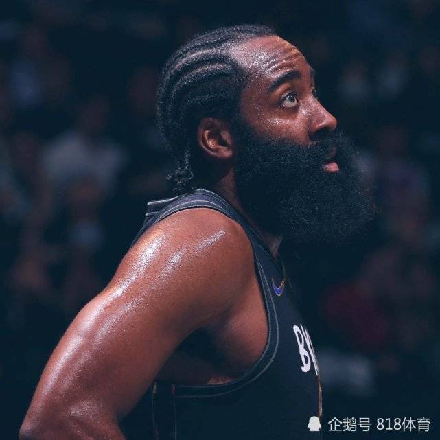 篮网官方消息,哈登因右腿筋紧张缺席与雄鹿的系列赛g2.