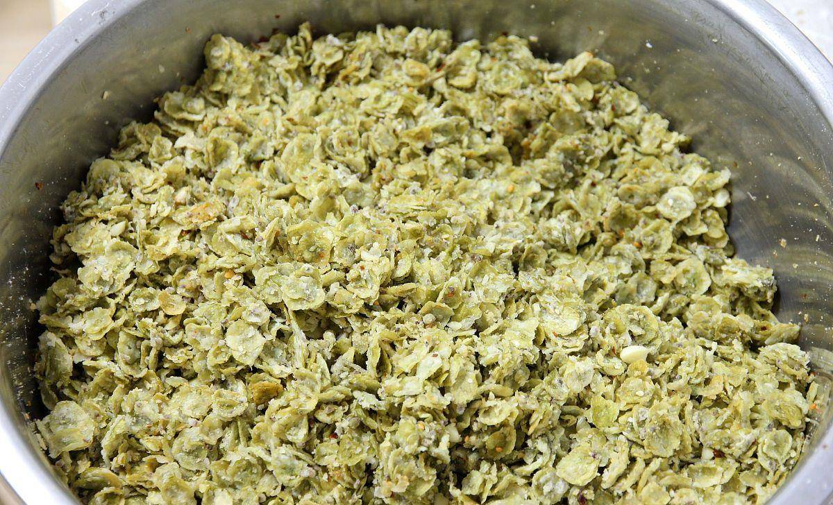 绿加粉是什么颜色图片 ad3477c8e16745a4a90c94082053c95d.jpeg