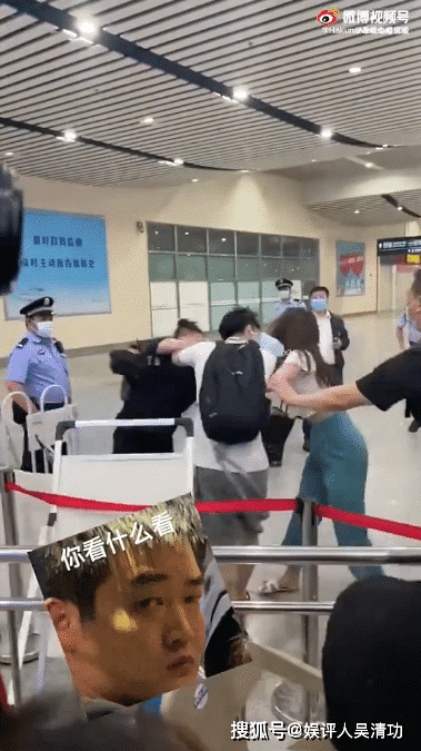 保卫科爷爷找丁程鑫合影 同学曝偶遇马嘉祺情景 只有张真源隐身 大本营