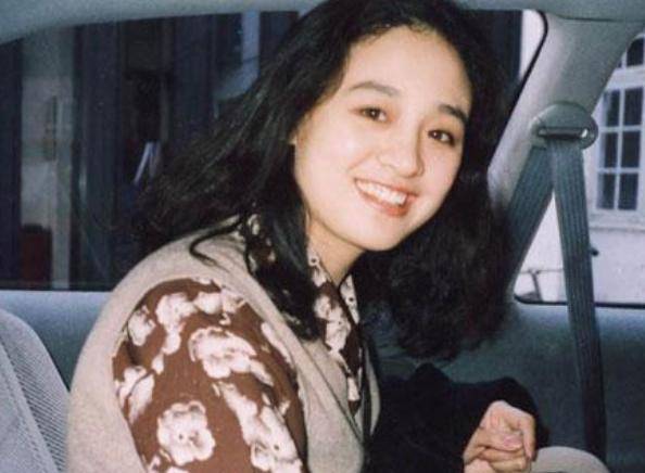 与巩俐齐名的伍宇娟,嫁周迅初恋后离异,被亲儿子叫8年"姨妈"_贾宏声