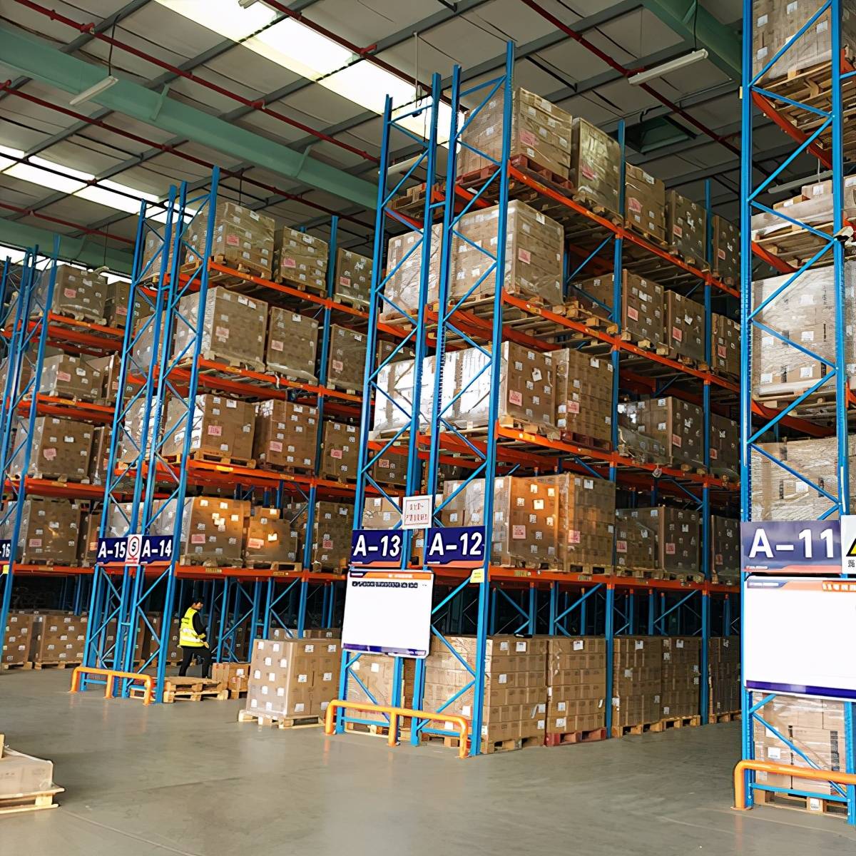 广西药品仓储货架一般设计几层