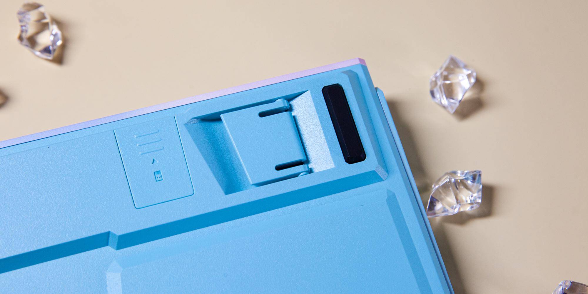 摒弃樱桃 618“抢鲜”入手新款全系定制佳达隆轴体的杜伽K330w