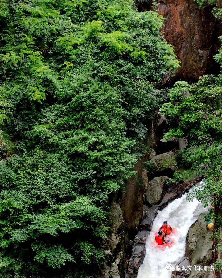 假期去江南大峡谷军事漂流玩一天才知道什么是快乐星球