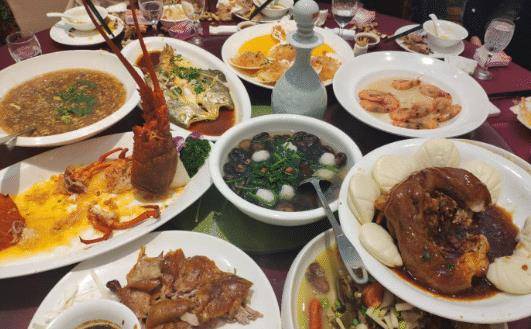 原创同样是去吃"宴席",酒店vs乡下差距真大!媳妇:肠子都悔青了